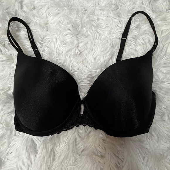 Vassarette Pushup Bra - Picture 1 of 9